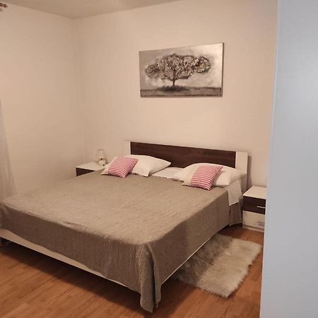 Apartmani Dominik Zadar Exterior foto
