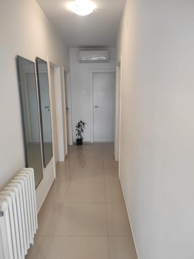 Apartmani Dominik Zadar Exterior foto